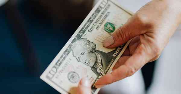 人与自然宣传画_人与自然和谐共生作文