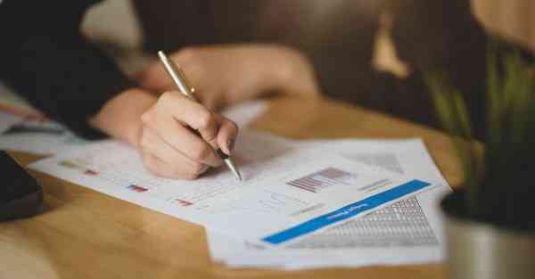 制作公司介绍文档_制作公司介绍