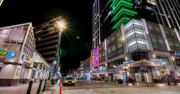 快速制作宣传片_快速制作油条