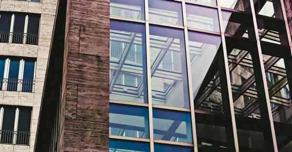 扫码宣传册_扫码领财政补贴人社部辟谣