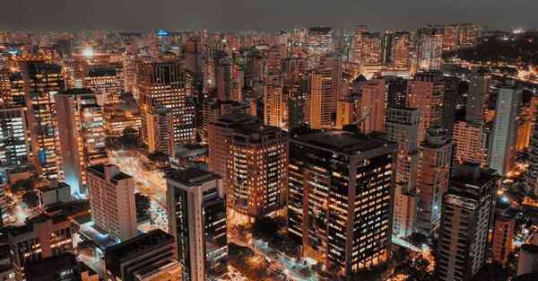 琉璃是什么东西_琉璃是什么东西做的