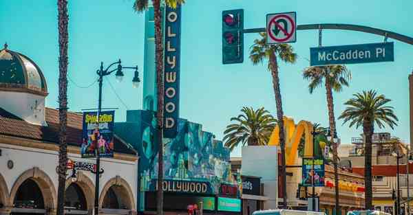 制作领导视察宣传片