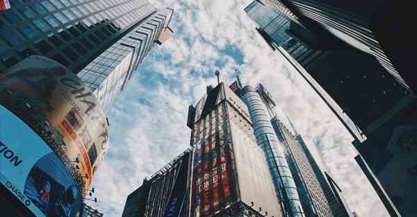 琉璃和玻璃的区别图片对比_琉璃和玻璃的区别图片和名字