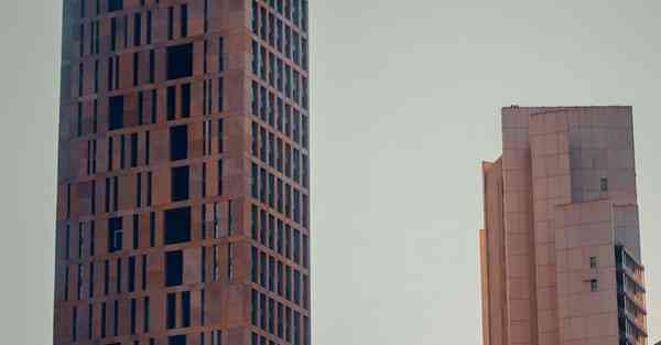 琉璃是什么材料做出来的_琉璃是什么材料做的