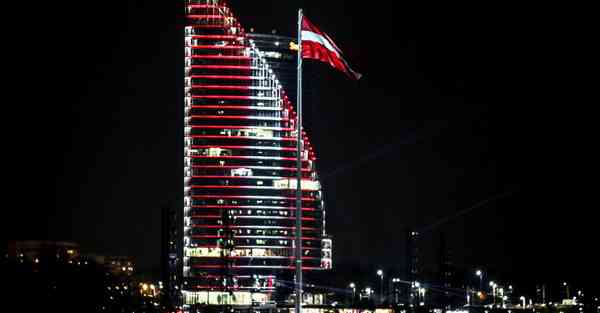 苹果宣传片华为宣传片