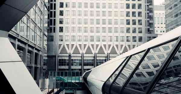 广东深圳宣传片_广东深圳多名失足妇女被害案