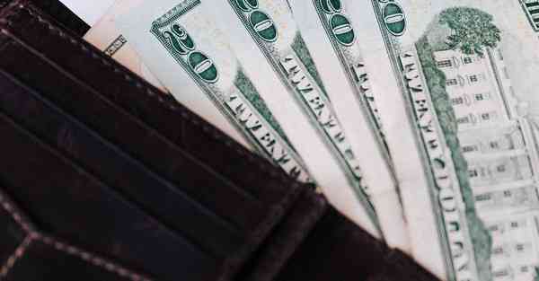 宣传片制作的app_新车牌照早点安装还是迟点安装呢