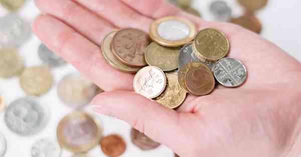 琉璃是啥做的_琉璃是he还是be