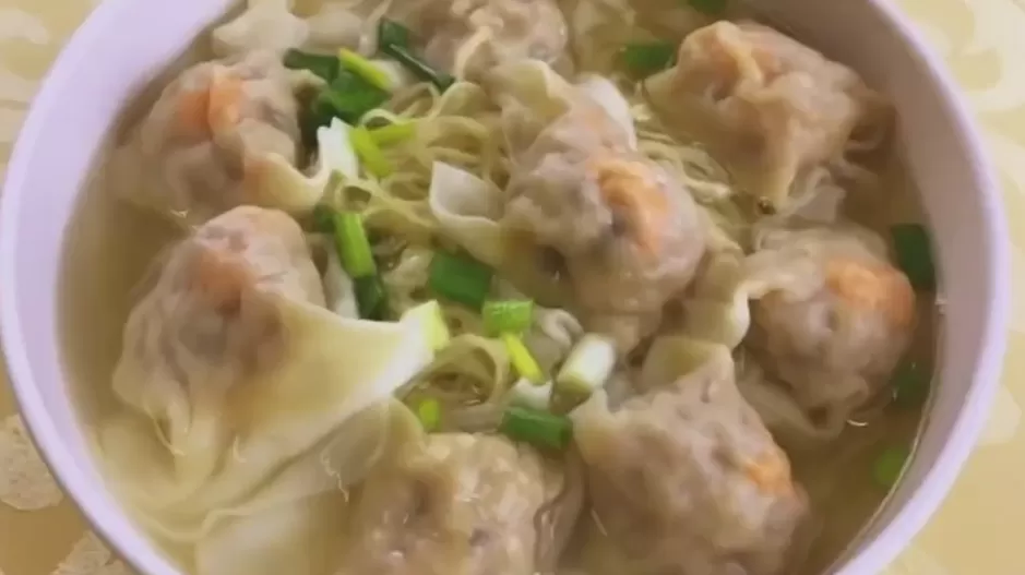 鲜虾干贝馄饨面